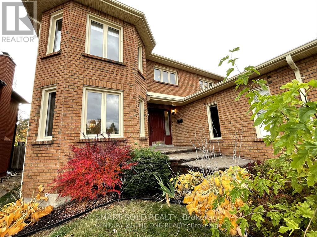 Upper - 330 Leacock Drive, Barrie, Ontario L4N 6J8 - Photo 1 - S13882498
