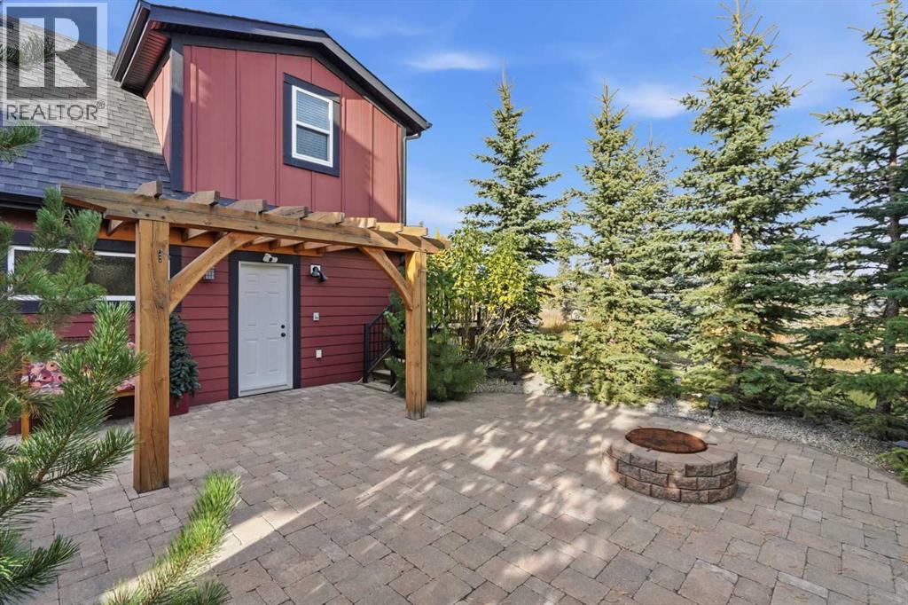 210 Cottageclub Crescent, Rural Rocky View County, Alberta  T4C 1B1 - Photo 27 - A2351102