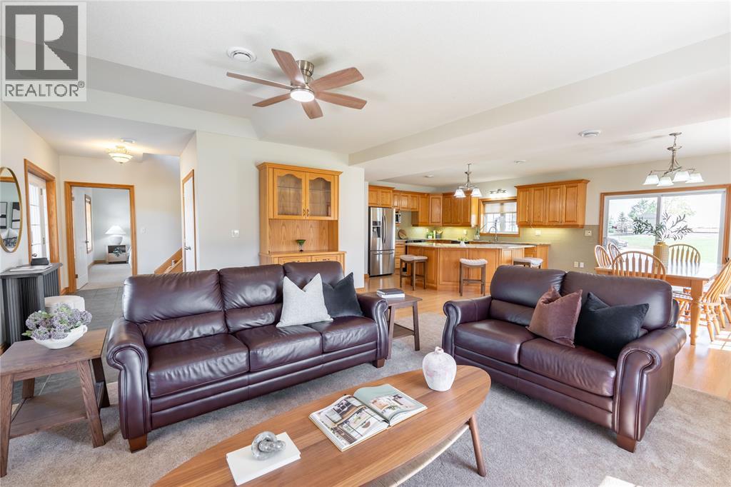 900 St Clair Parkway, St Clair, Ontario  N0N 1M0 - Photo 4 - 26024947