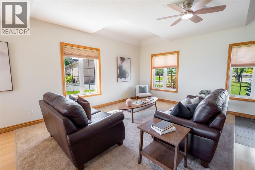 900 St Clair Parkway, St Clair, Ontario  N0N 1M0 - Photo 6 - 26024947