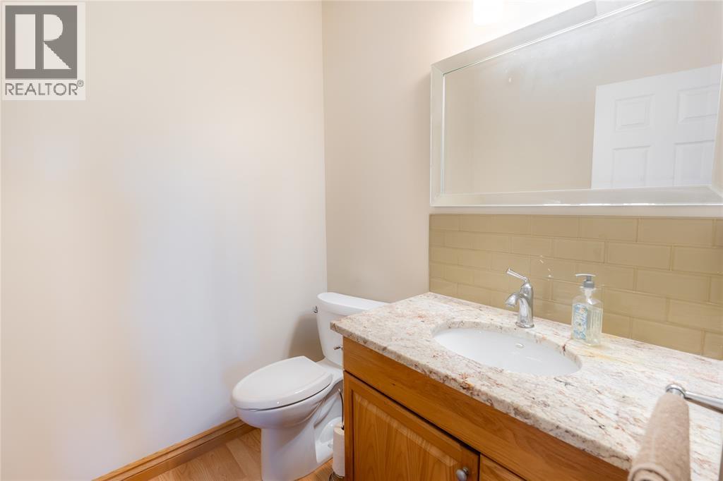 900 St Clair Parkway, St Clair, Ontario  N0N 1M0 - Photo 17 - 26024947