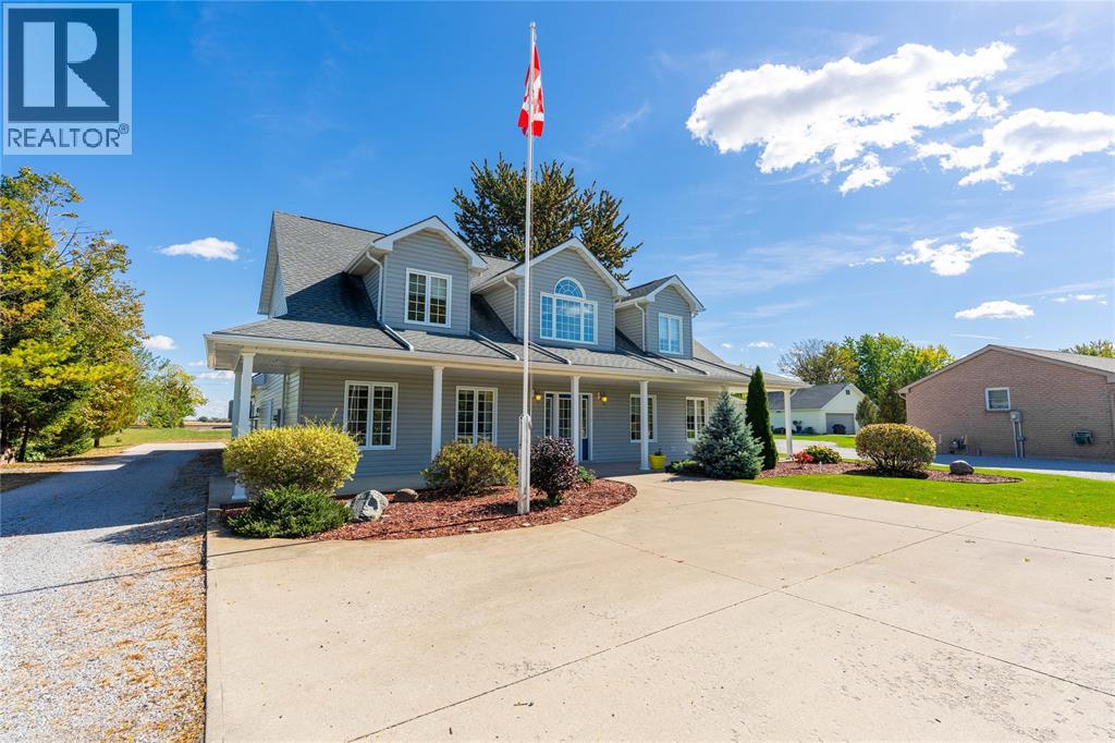 900 St Clair Parkway, St Clair, Ontario  N0N 1M0 - Photo 2 - 26024947