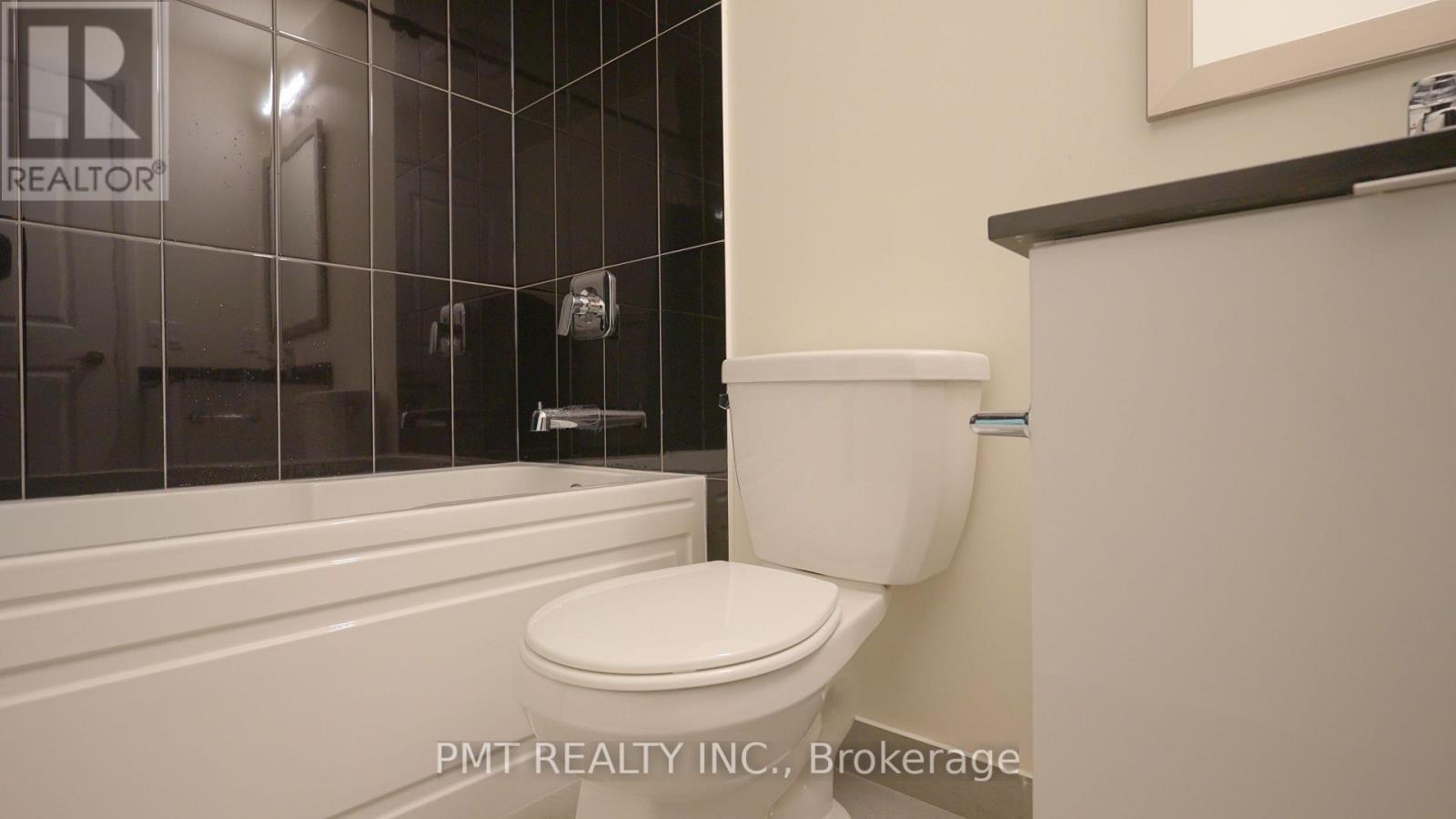 1402 - 50 Thomas Riley Road, Toronto, Ontario  M9B 0C5 - Photo 19 - W13882476