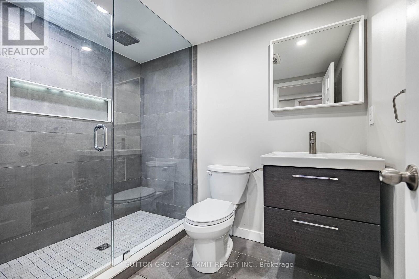 32 Ellis Avenue, Toronto, Ontario  M6S 2X1 - Photo 36 - W13882530