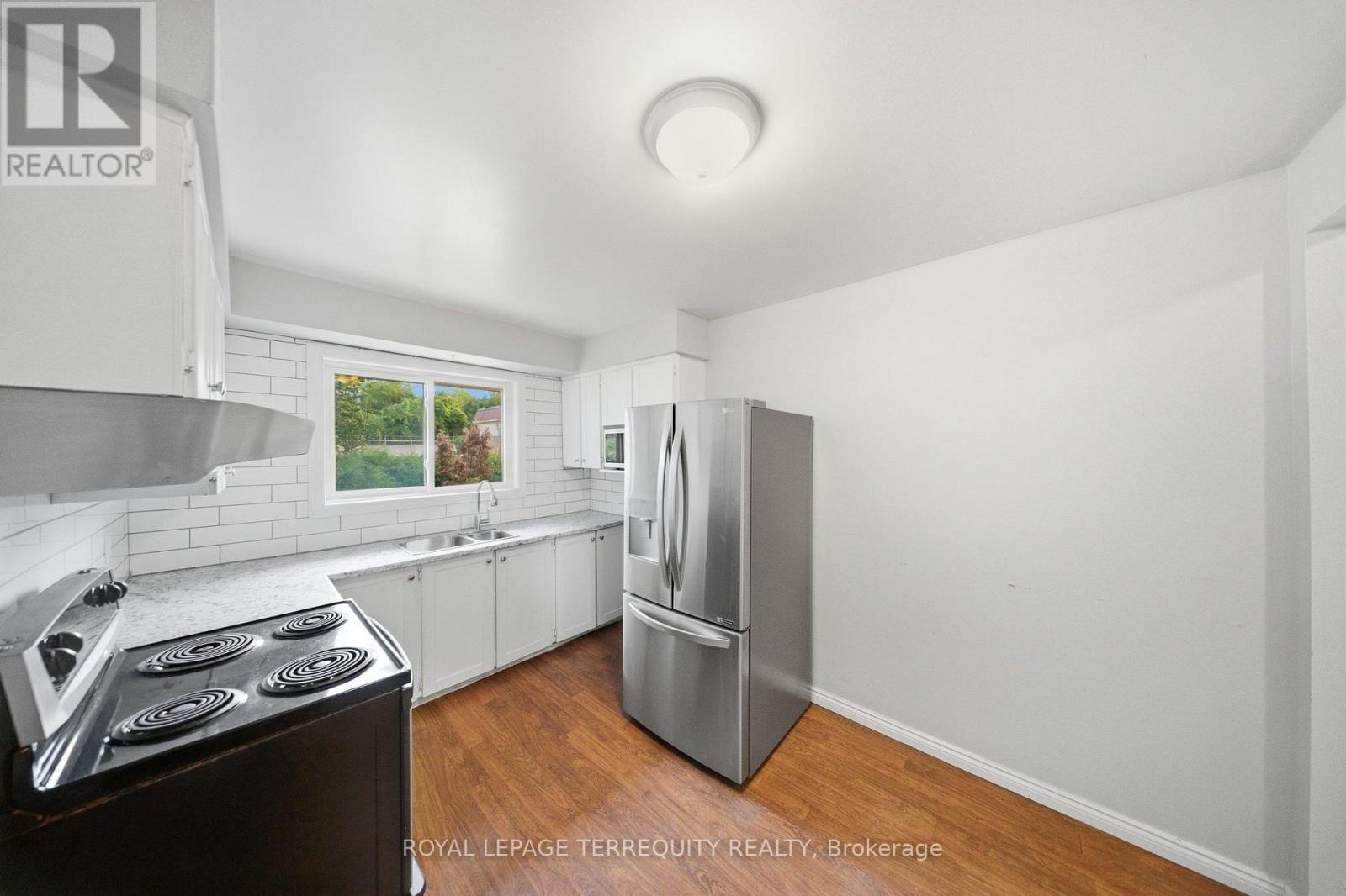 21 - 506 NORMANDY STREET, Oshawa, Ontario