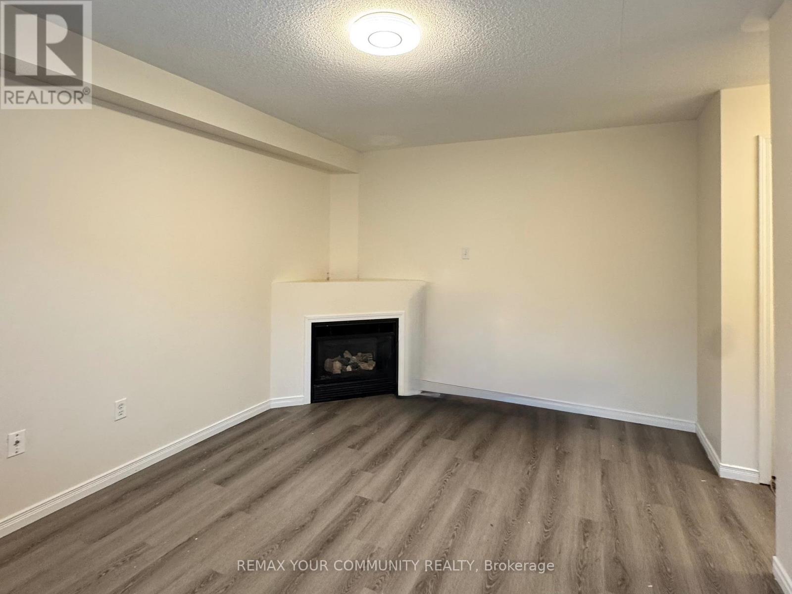 163 Flagstone Way, Newmarket, Ontario  L3X 2Z7 - Photo 11 - N13882500