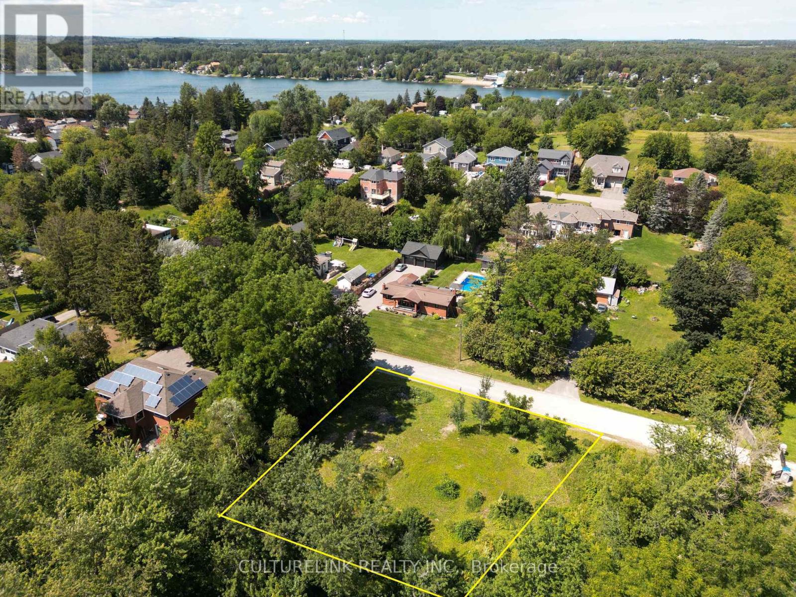 11 VICTOR ROAD, Whitchurch-Stouffville, Ontario