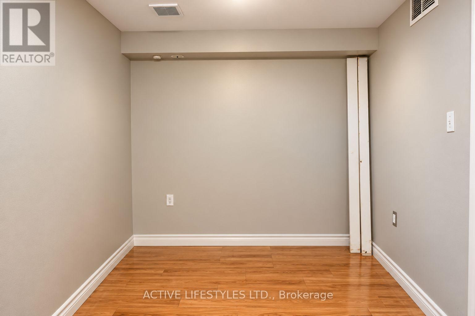 7647 Doverwood Drive, Mississauga, Ontario  L5N 8J2 - Photo 14 - W13856126