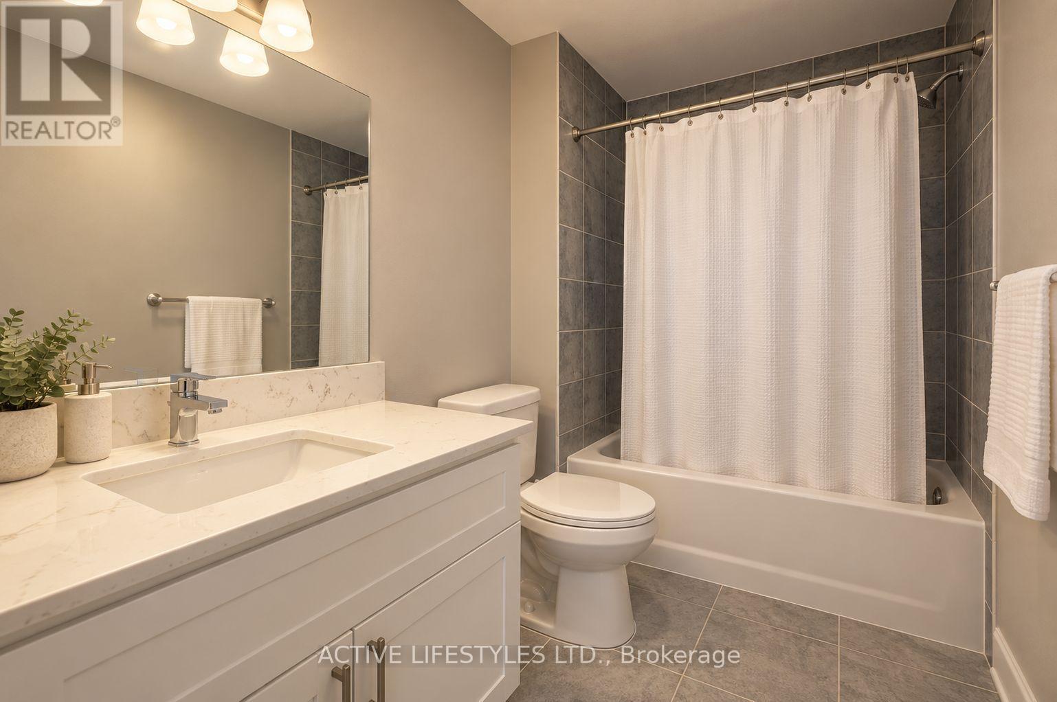 7647 Doverwood Drive, Mississauga, Ontario  L5N 8J2 - Photo 21 - W13856126