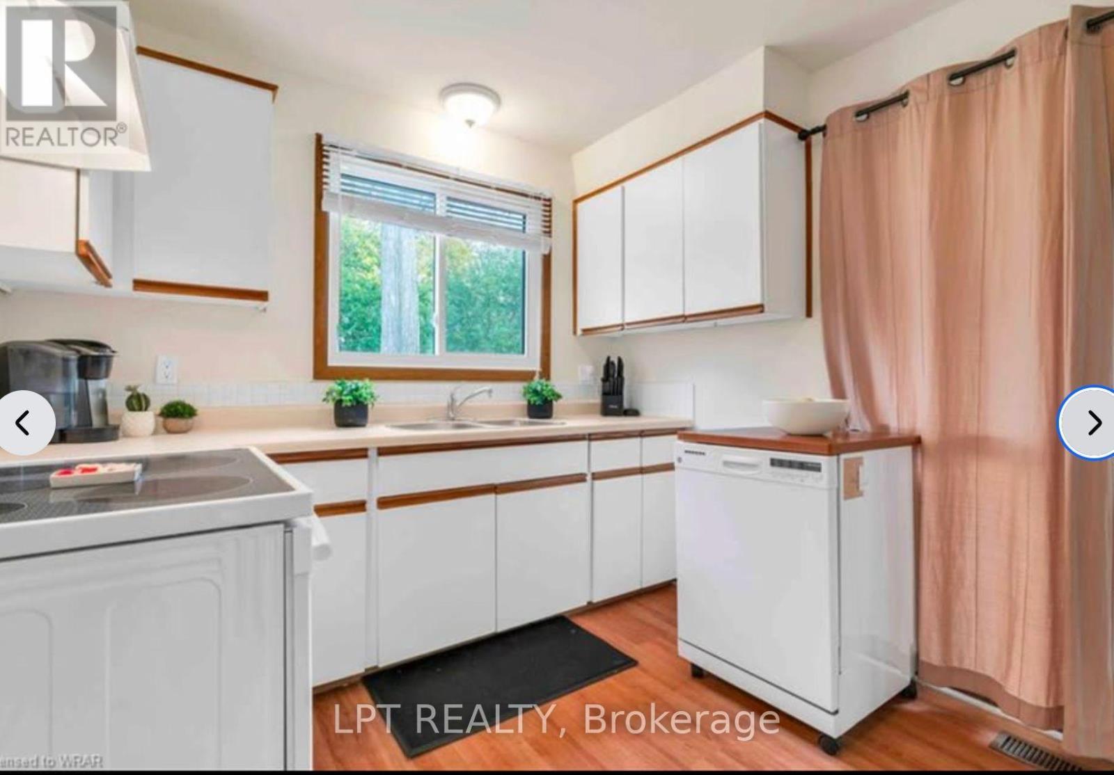 Upper - 240 Ingleside Place, Kitchener, Ontario  N2M 2H2 - Photo 7 - X13882534
