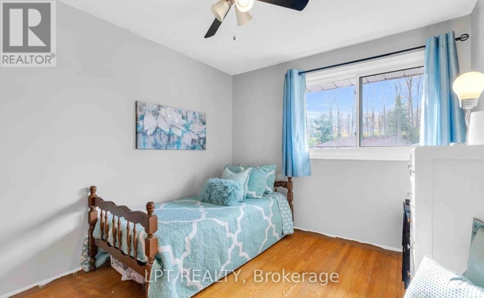 Upper - 240 Ingleside Place, Kitchener, Ontario  N2M 2H2 - Photo 8 - X13882534