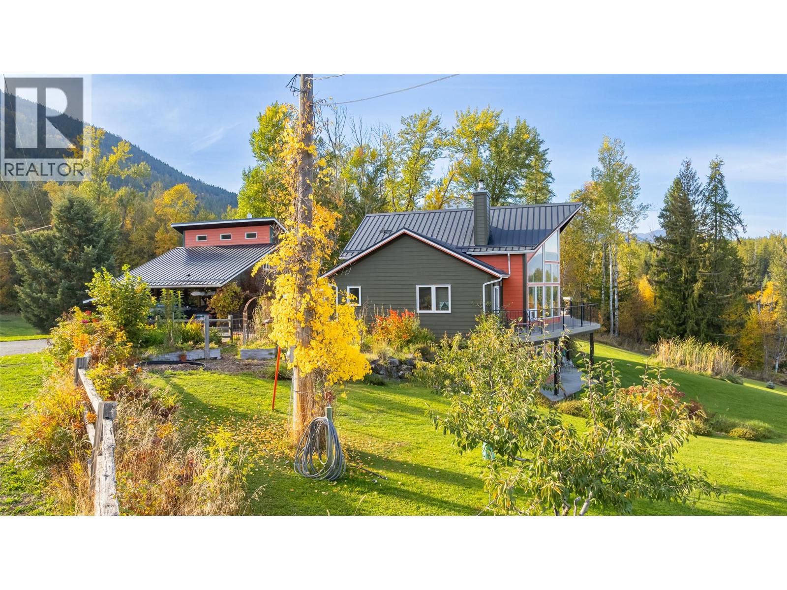 1067 Simmons Road