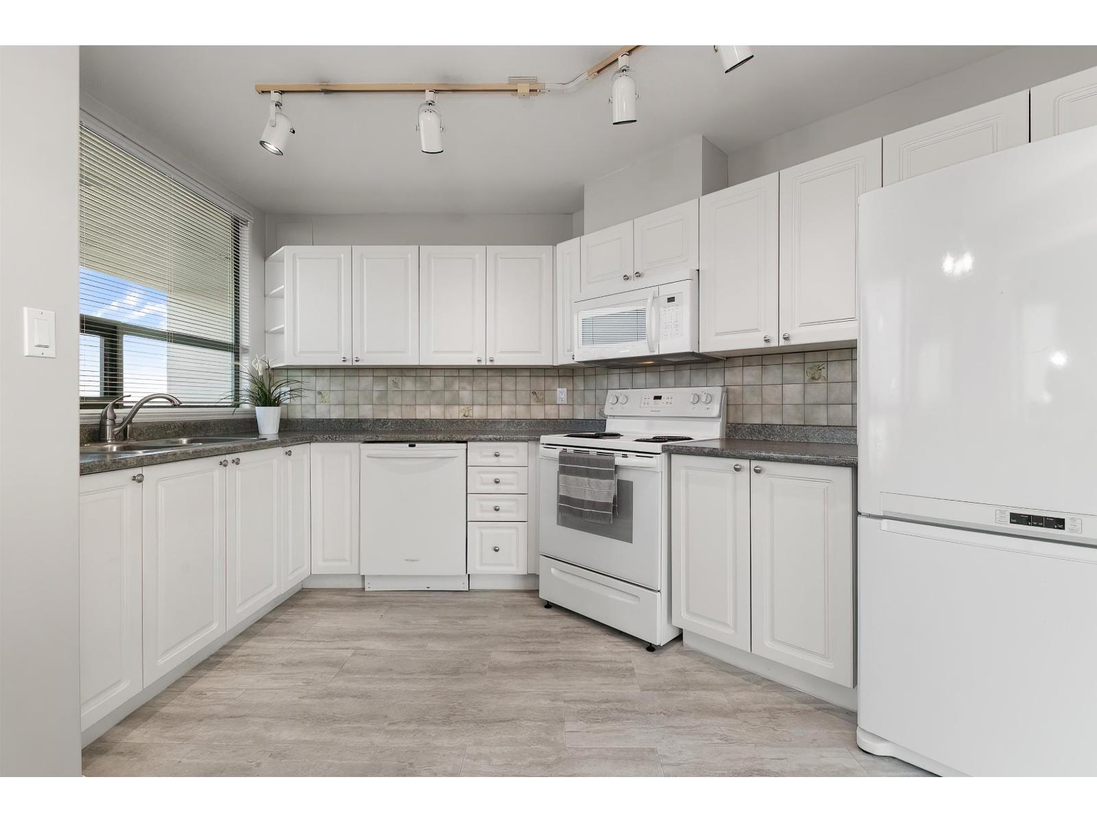 805 33065 Mill Lake Road, Abbotsford, British Columbia  V2S 8E6 - Photo 19 - R3174027