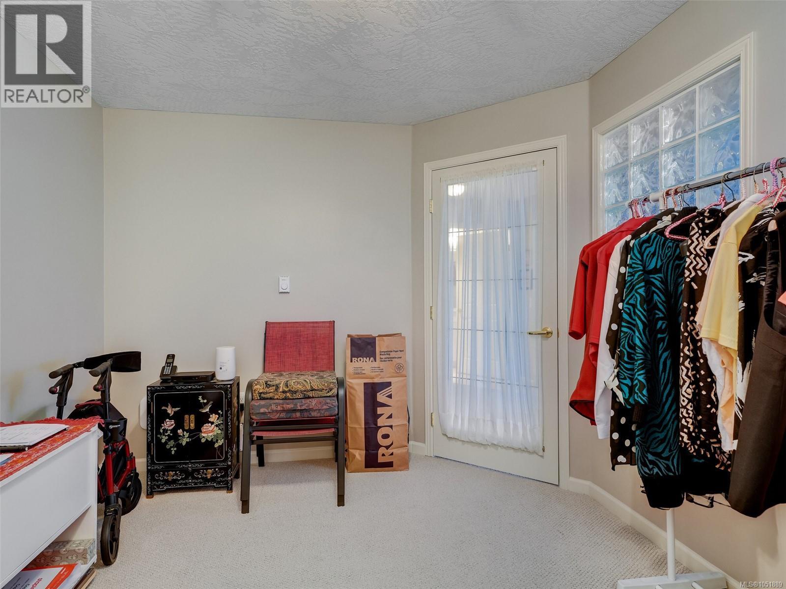 316 1485 Garnet Rd