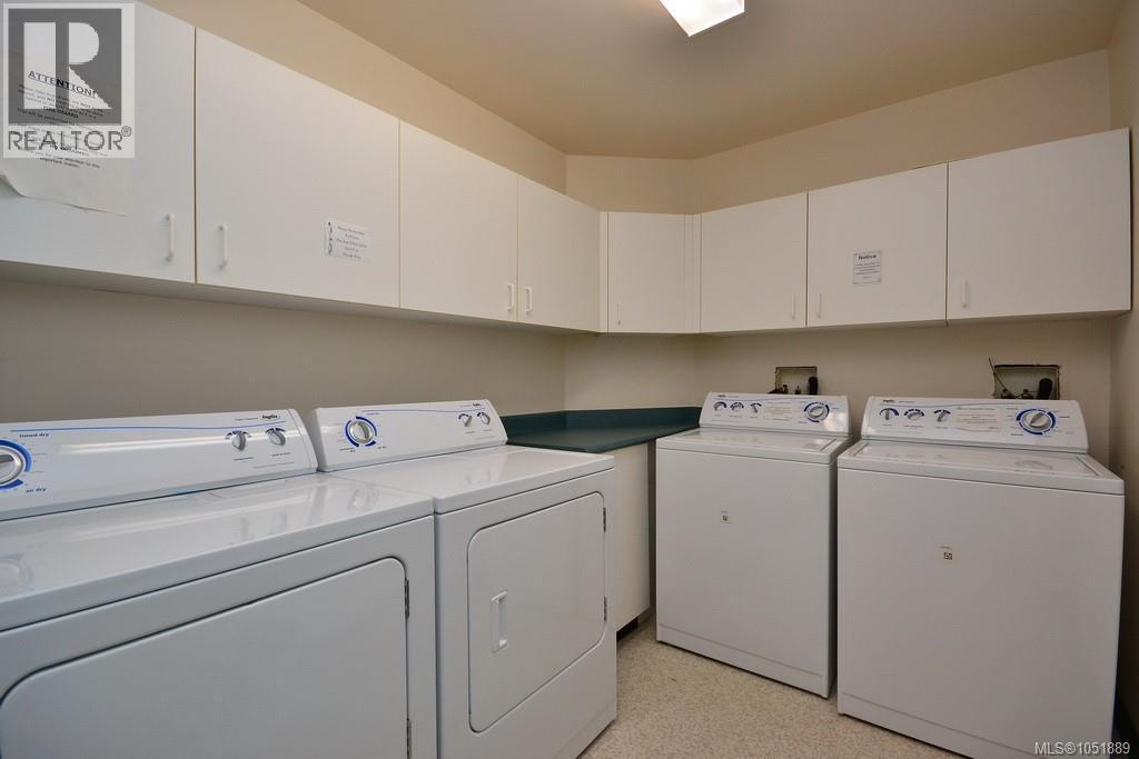 316 1485 Garnet Rd