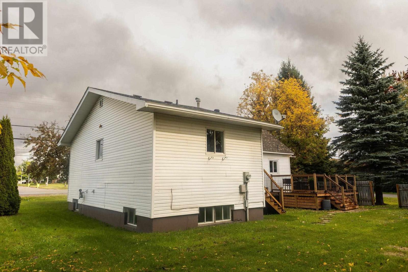 791 Second Lin W, Sault Ste. Marie, Ontario  P6C 2L2 - Photo 45 - SM262745