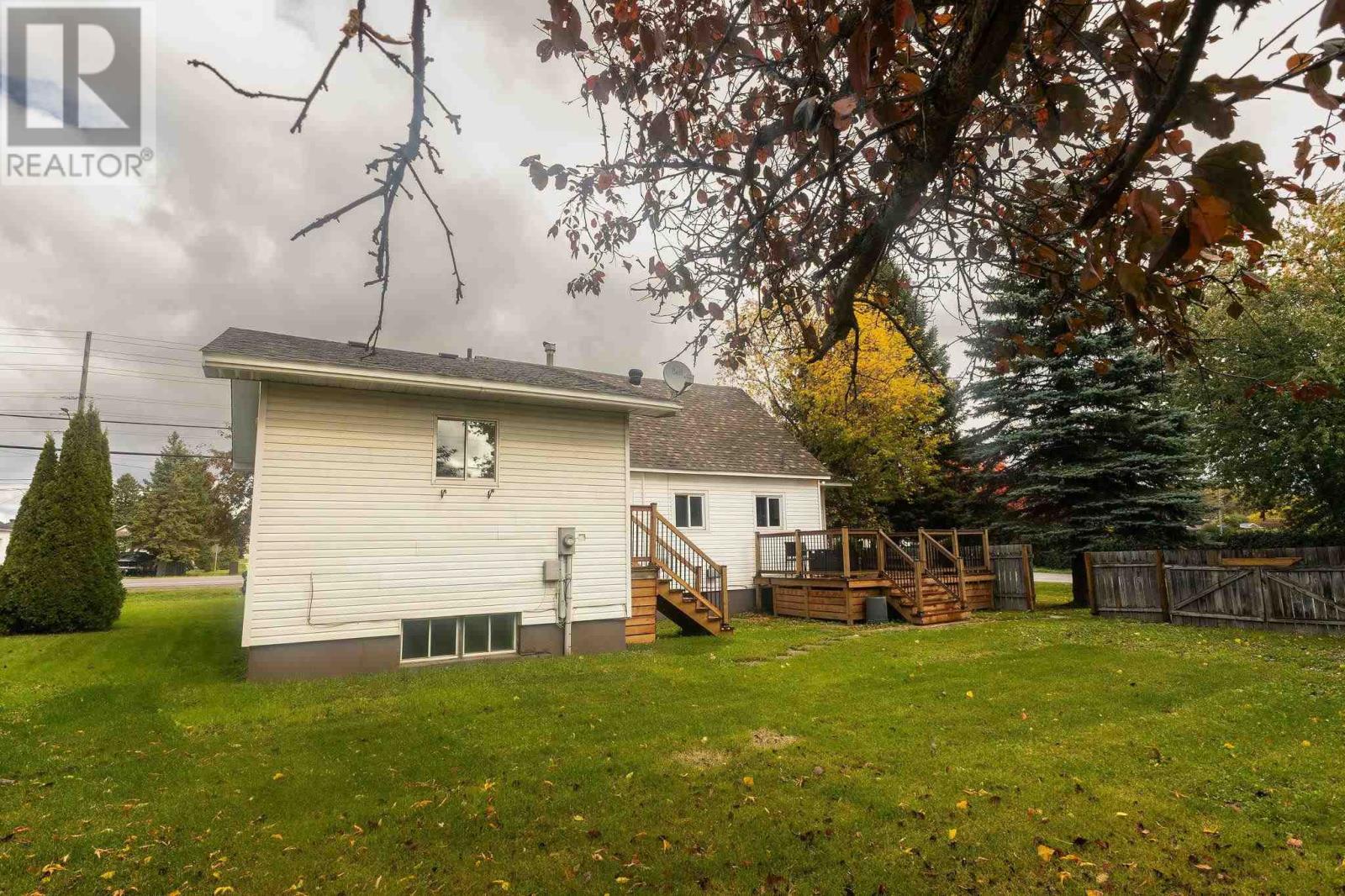 791 Second Lin W, Sault Ste. Marie, Ontario  P6C 2L2 - Photo 49 - SM262745