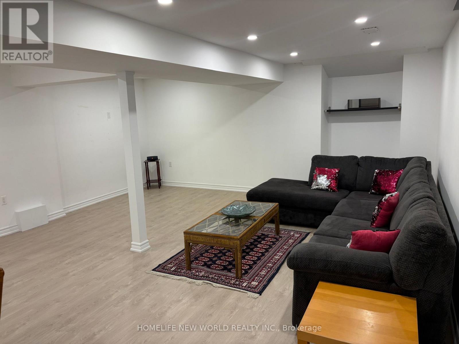 Basement - 35 Ashfield Drive, Richmond Hill, Ontario  L4E 2L7 - Photo 3 - N13882356
