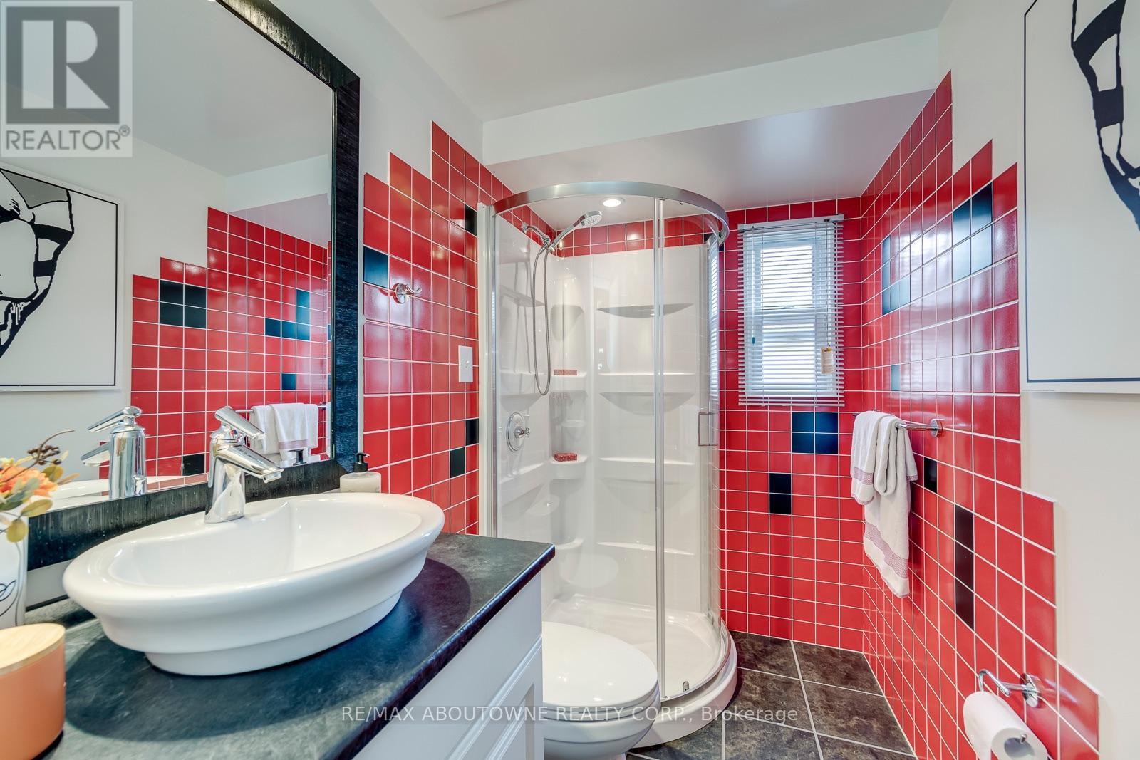 1198 Potters Wheel Crescent, Oakville, Ontario  L6M 1J2 - Photo 33 - W13815424