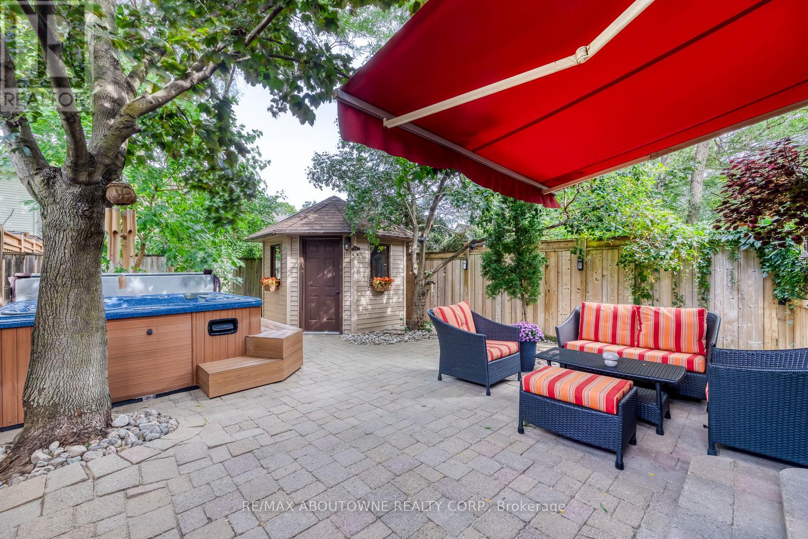 1198 Potters Wheel Crescent, Oakville, Ontario  L6M 1J2 - Photo 41 - W13815424