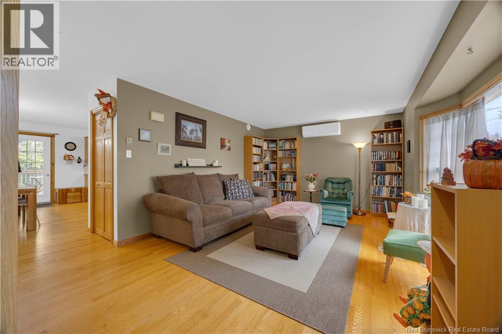 101 Law Avenue, Hampton, New Brunswick  E5N 5C2 - Photo 6 - NB149279
