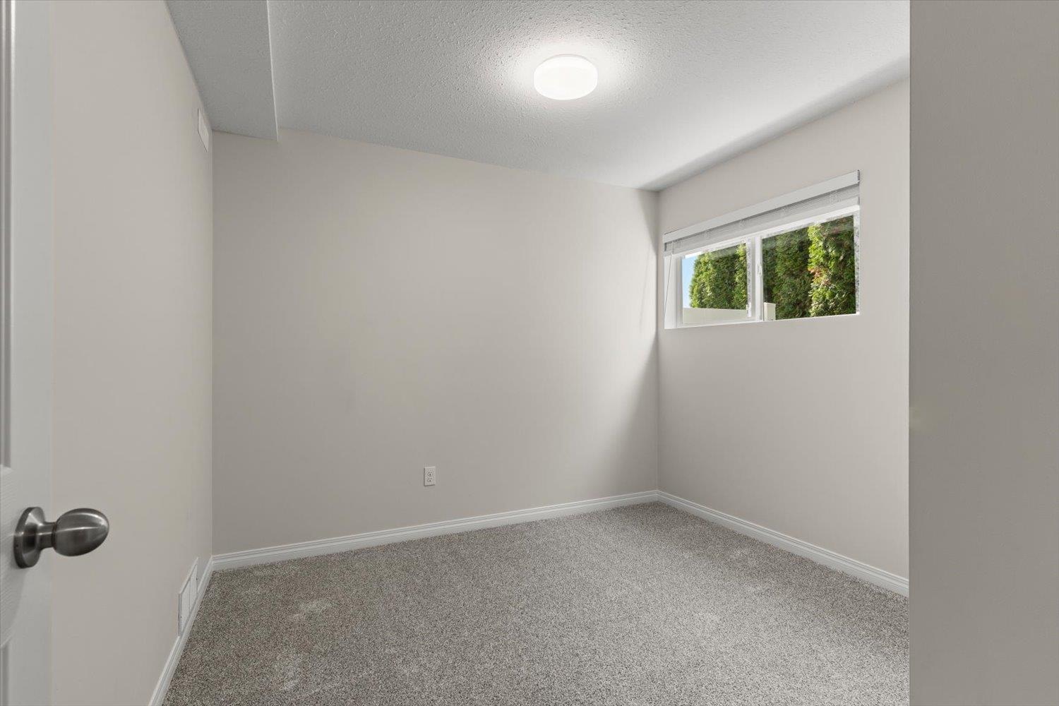 B 45220 SOUTH SUMAS ROAD|Sardis South
