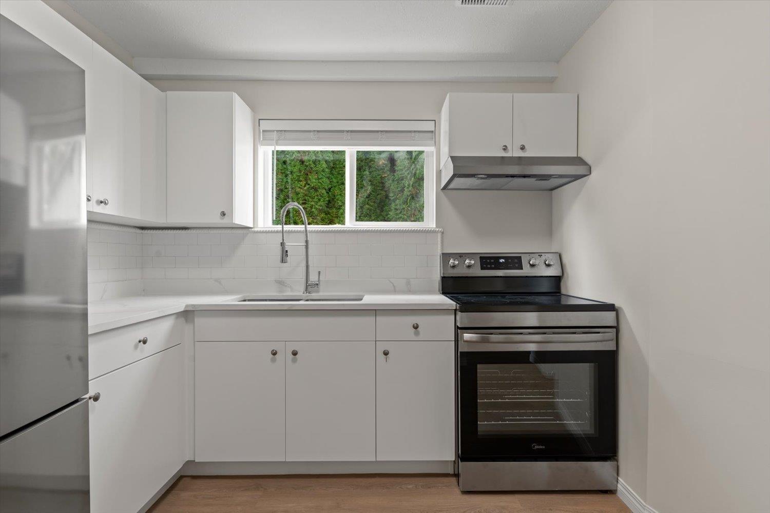 B 45220 SOUTH SUMAS ROAD|Sardis South