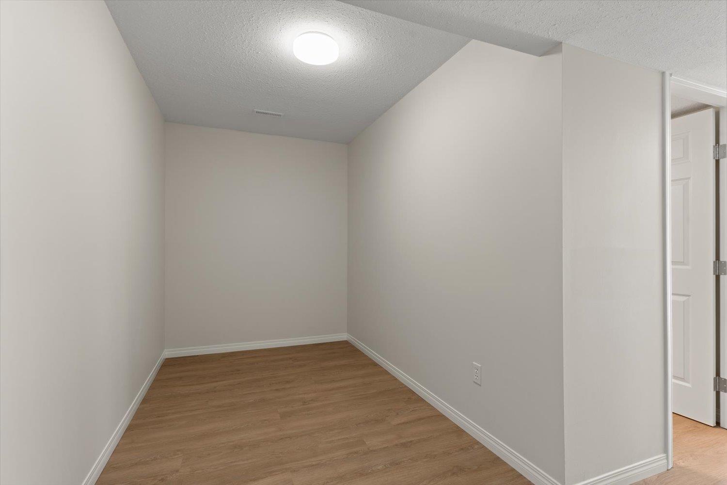 B 45220 SOUTH SUMAS ROAD|Sardis South