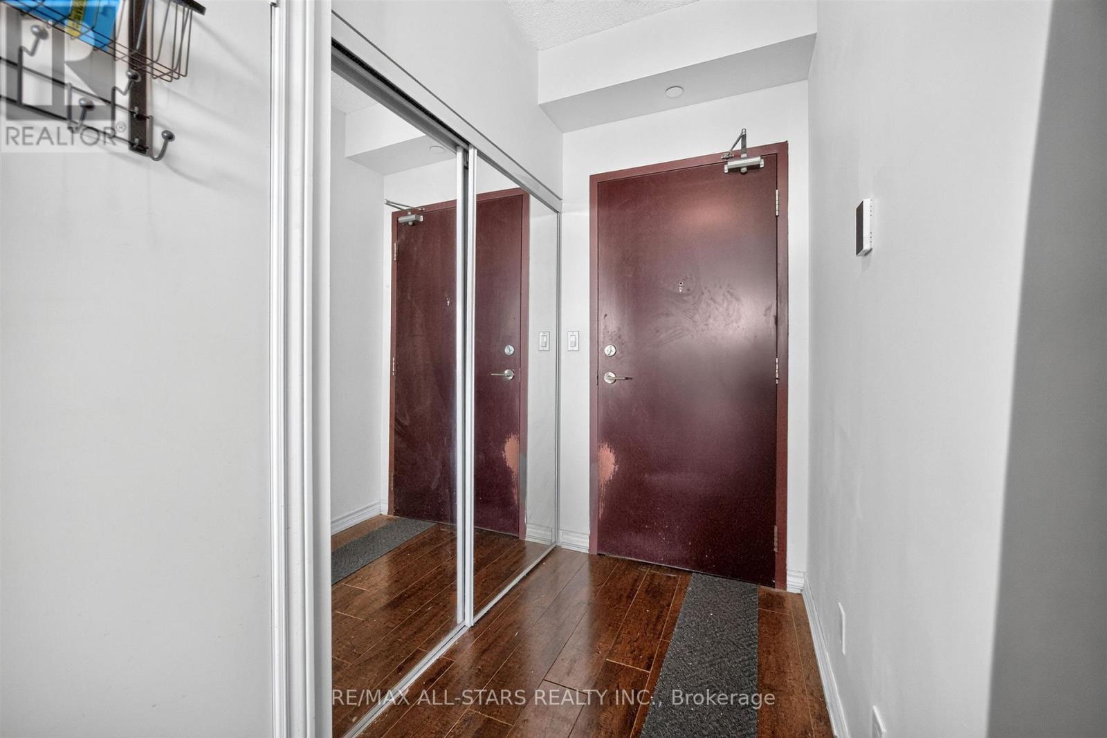 2009 - 1328 Birchmount Road, Toronto, Ontario  M1R 0B6 - Photo 22 - E13882474