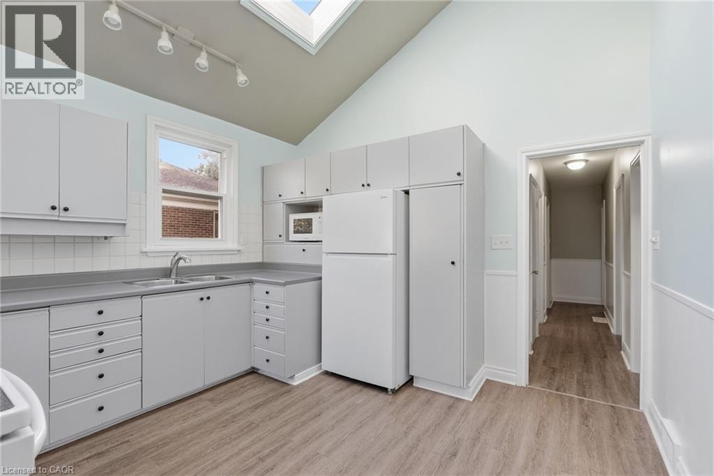 7 Sheldon Street, Dundas, Ontario  L9H 4P3 - Photo 9 - 40867713