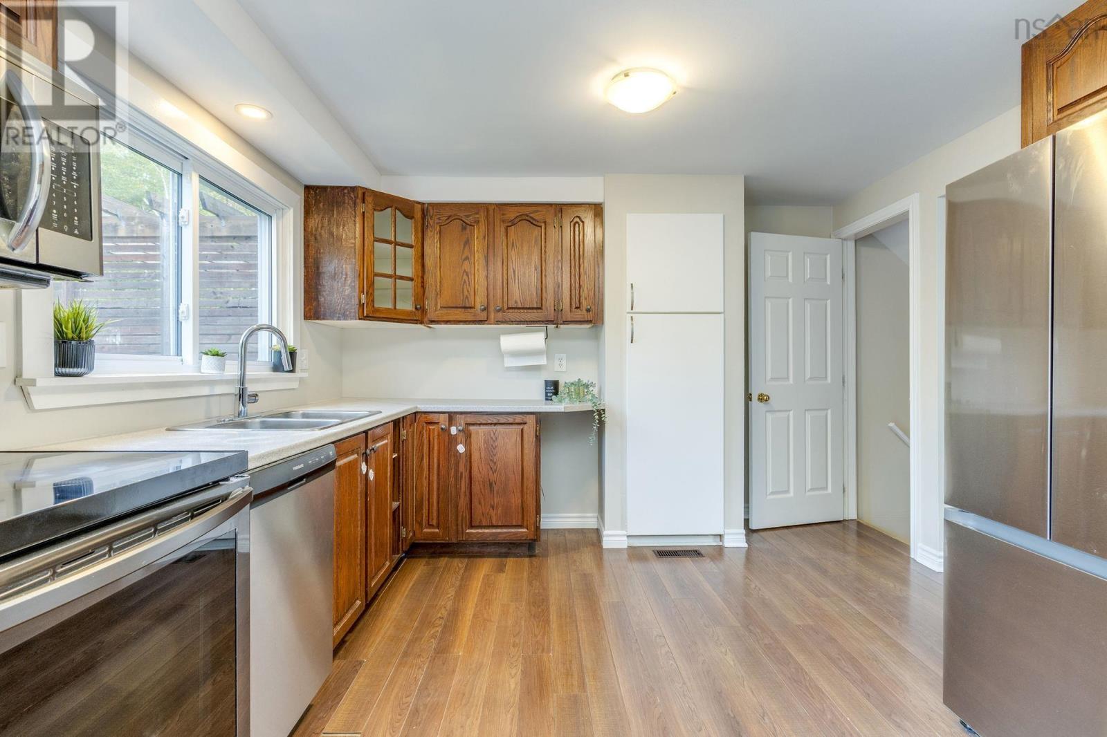15 Dipper Crescent, Halifax, Nova Scotia  B3M 1W5 - Photo 8 - 202622860