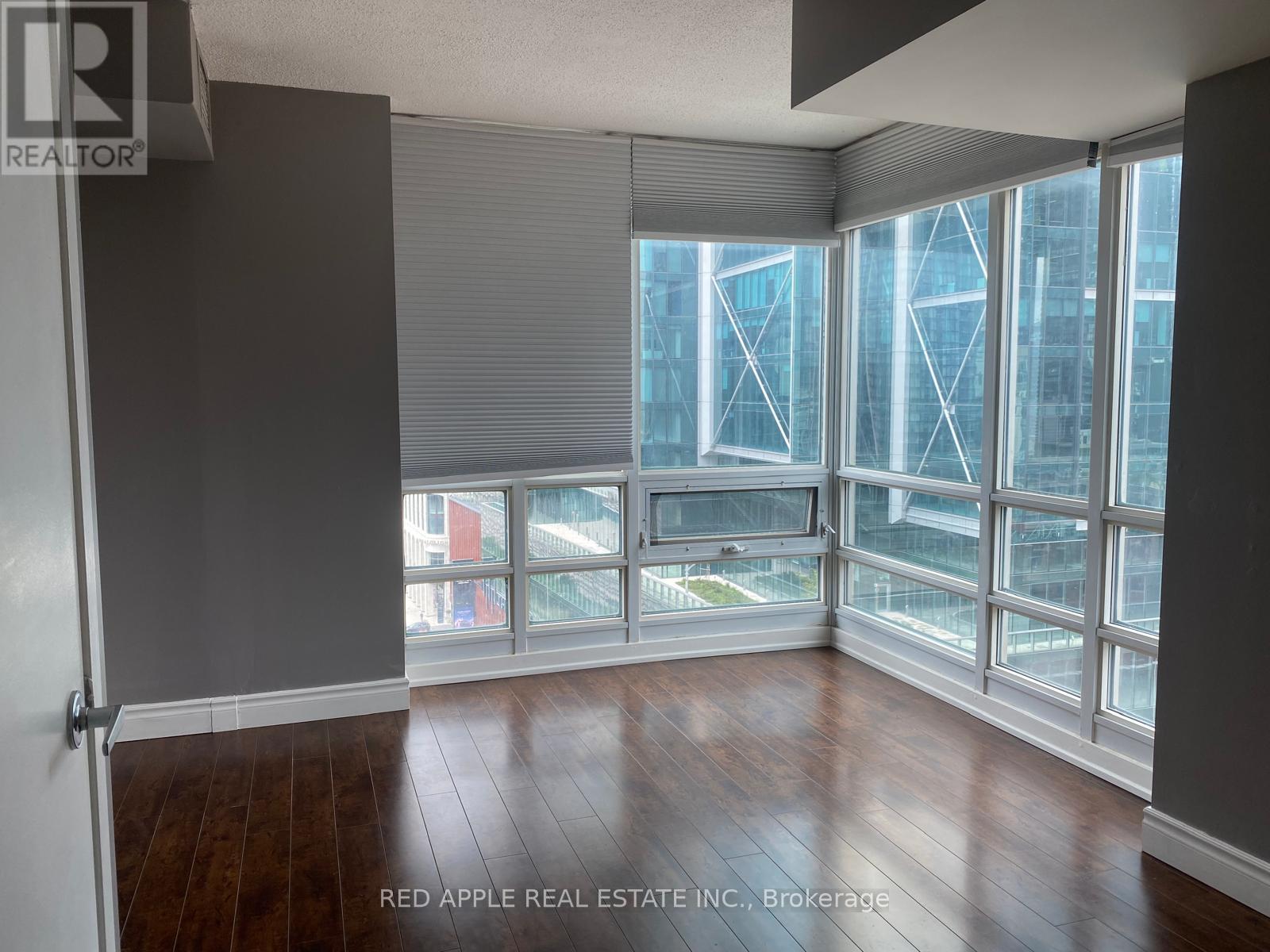 1903 - 397 Front Street, Toronto, Ontario  M5V 3S1 - Photo 5 - C13882614