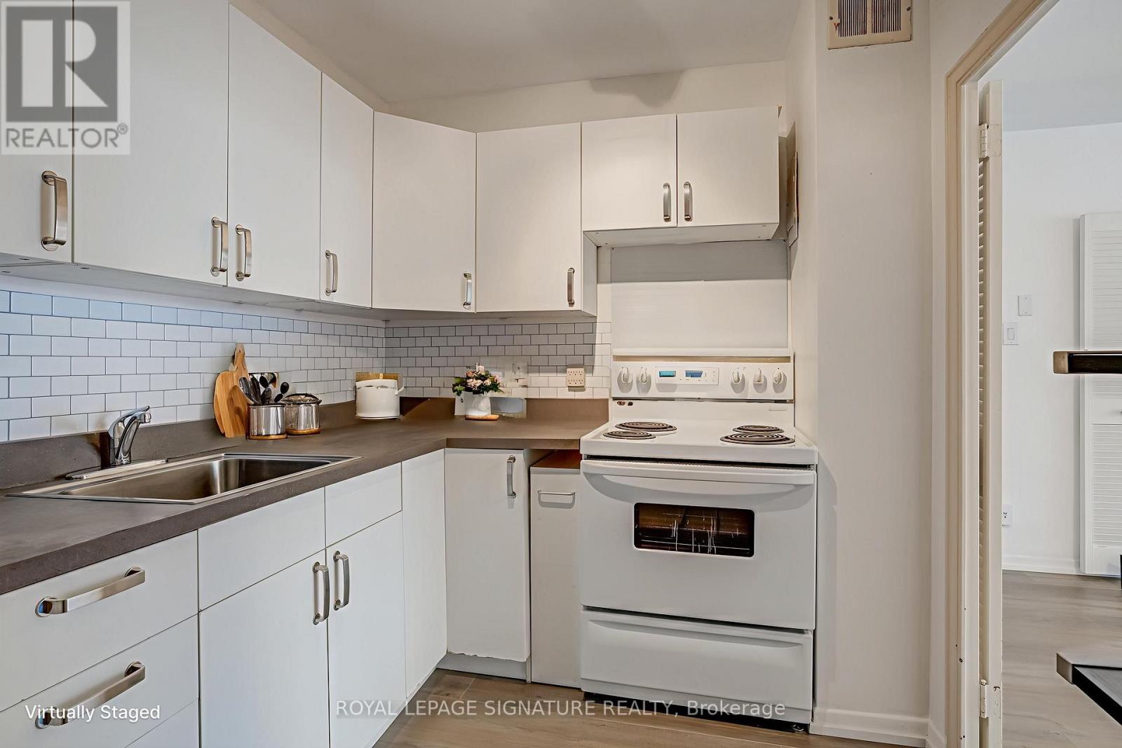 401 - 60 Montclair Avenue, Toronto, Ontario  M5P 1P7 - Photo 10 - C13882628