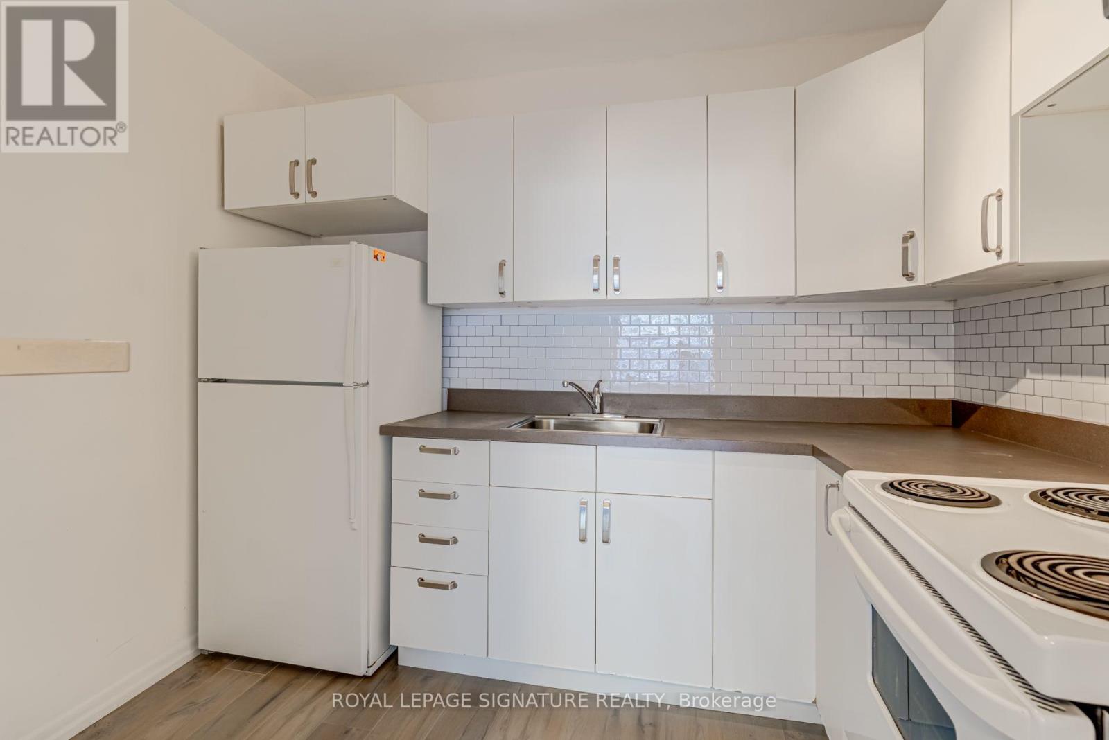 401 - 60 Montclair Avenue, Toronto, Ontario  M5P 1P7 - Photo 13 - C13882628