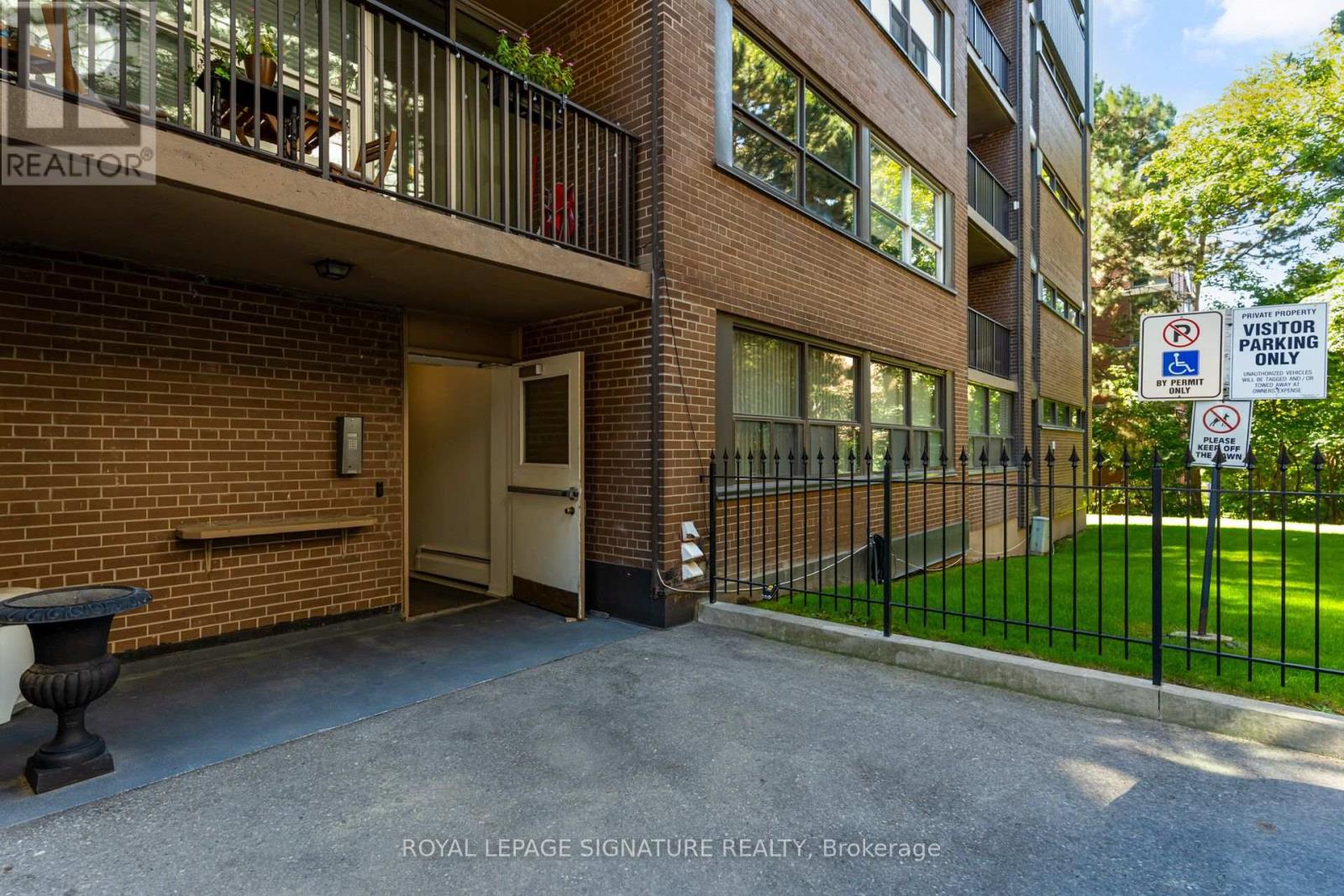 401 - 60 Montclair Avenue, Toronto, Ontario  M5P 1P7 - Photo 24 - C13882628