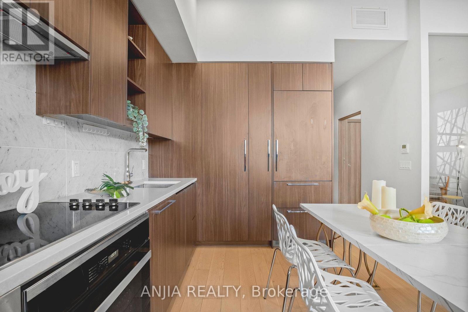 Th607 - 85 Mcmahon Drive, Toronto, Ontario  M2K 0H2 - Photo 14 - C13882648