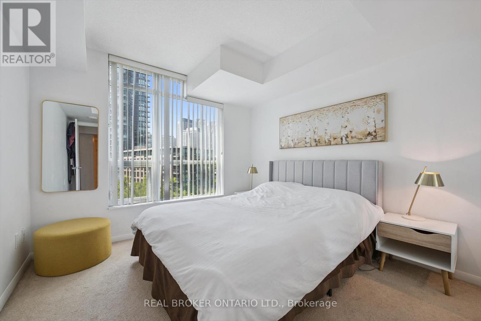 683 - 209 Fort York Boulevard, Toronto, Ontario  M5V 4A1 - Photo 8 - C13882688