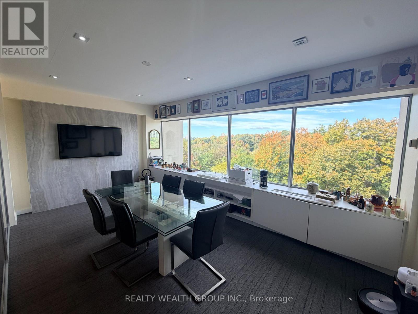 406 - 220 Duncan Mill Road, Toronto, Ontario  M3B 3J5 - Photo 1 - C13882710