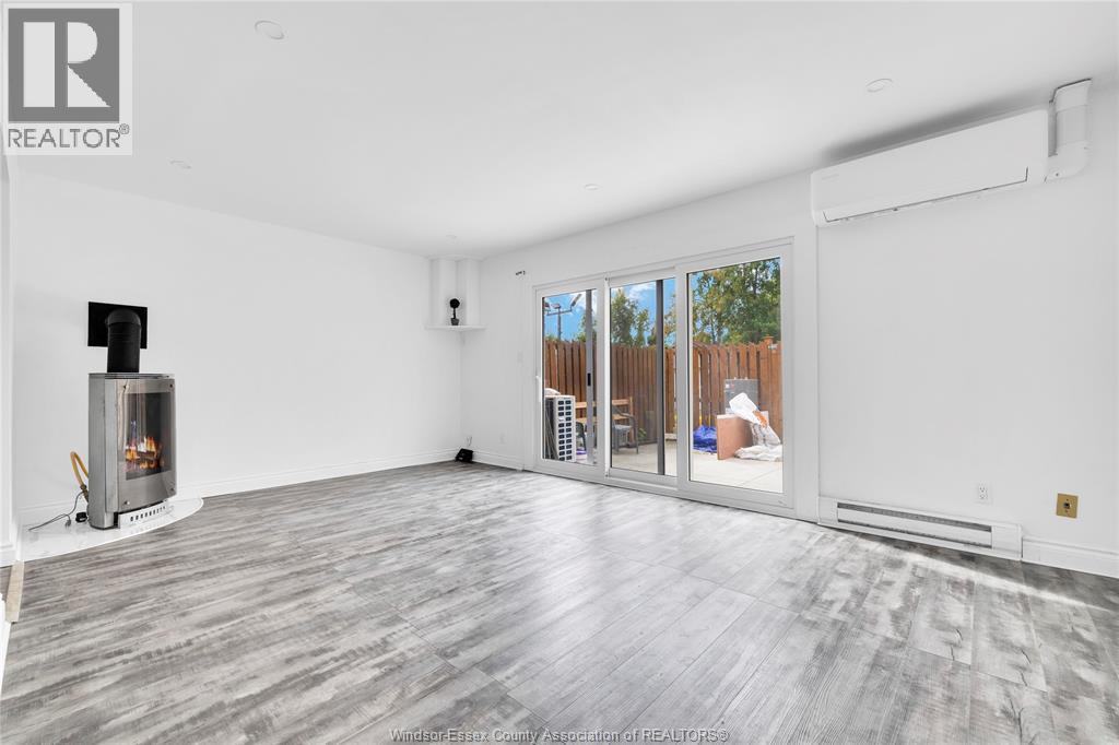 6214 Thornberry, Windsor, Ontario  N8T 3A3 - Photo 11 - 26024989