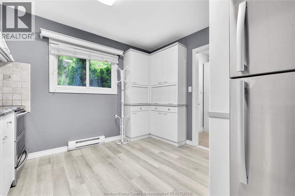 6214 Thornberry, Windsor, Ontario  N8T 3A3 - Photo 8 - 26024989
