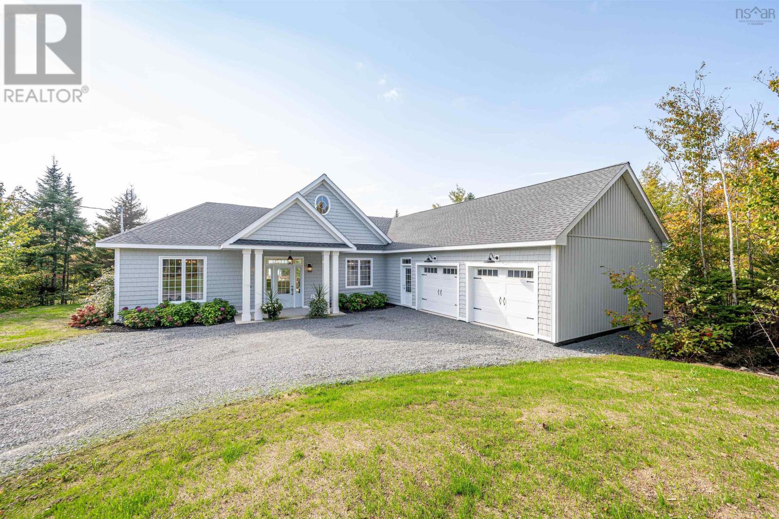 61 68 Grandview Terrace, East Uniacke, Nova Scotia  B0N 1Z0 - Photo 2 - 202625390