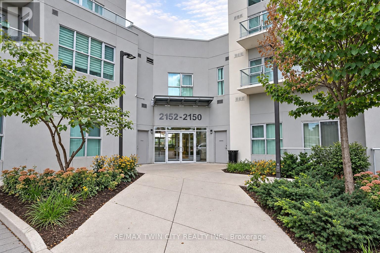 1206 - 2152 Lawrence Avenue E, Toronto, Ontario  M1R 0B5 - Photo 3 - E13882636