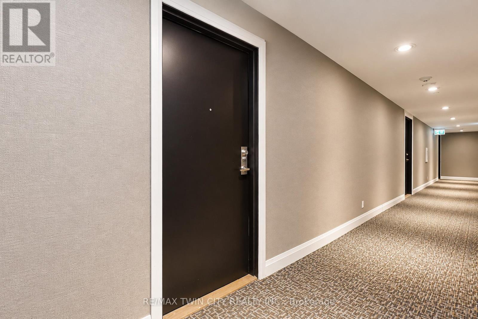 1206 - 2152 Lawrence Avenue E, Toronto, Ontario  M1R 0B5 - Photo 6 - E13882636