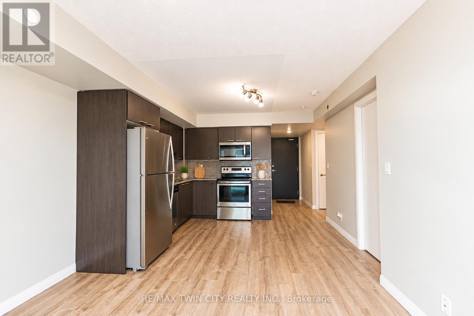 1206 - 2152 Lawrence Avenue E, Toronto, Ontario  M1R 0B5 - Photo 7 - E13882636