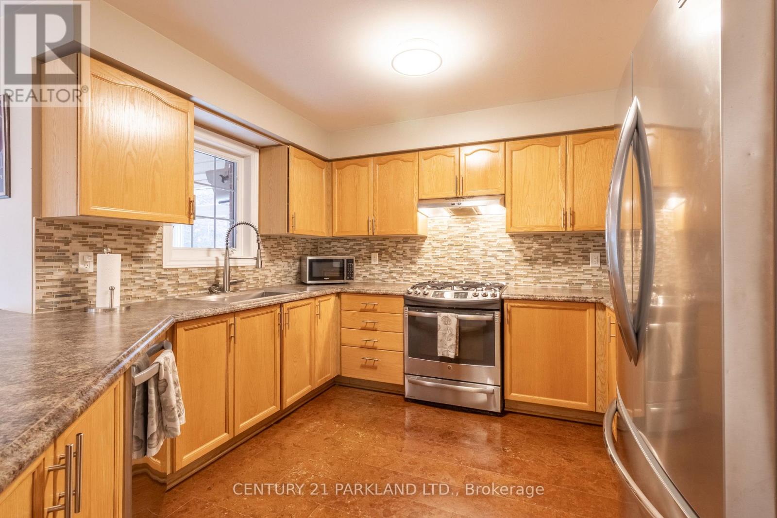 18 Napier Court, Whitby (Brooklin), Ontario  L1M 1H1 - Photo 14 - E13882654