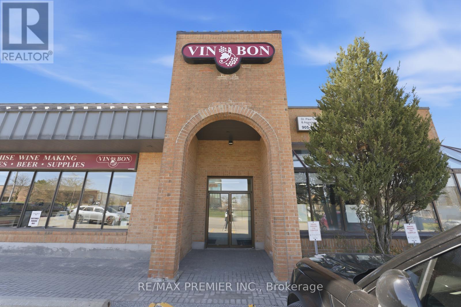 11b - 1100 Gorham Street, Newmarket, Ontario  L3Y 8Y8 - Photo 1 - N13882622
