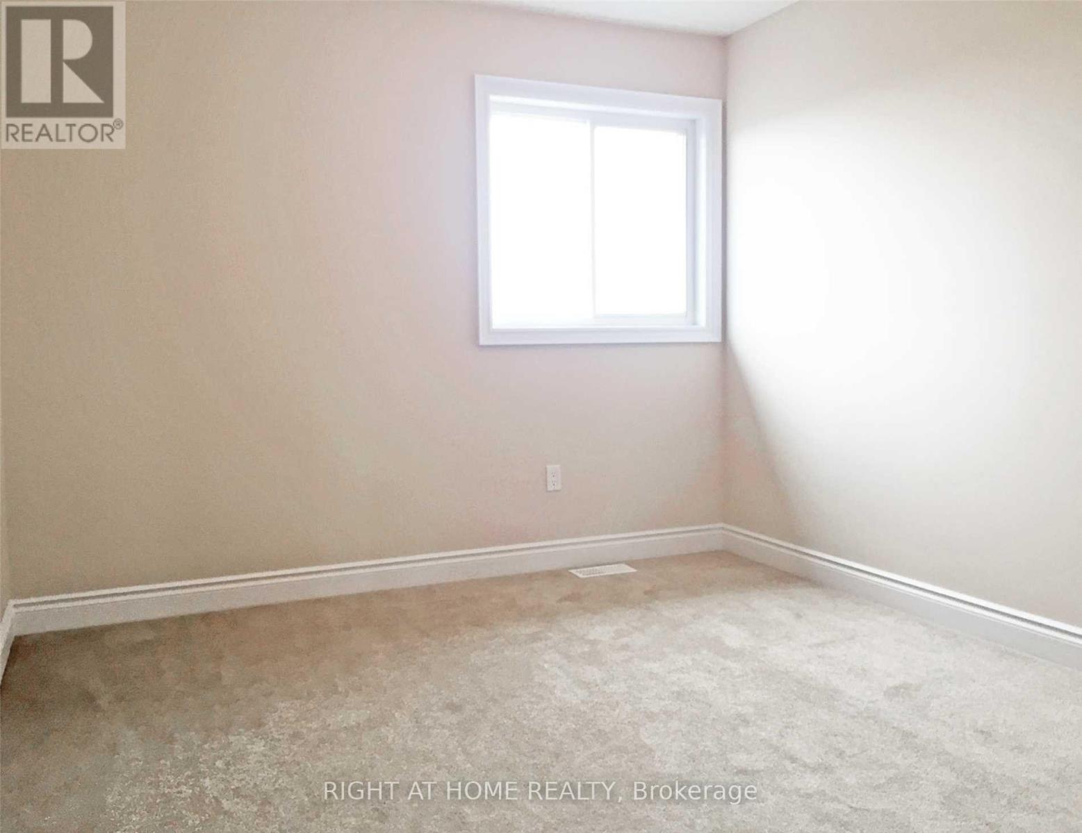 42 Booth Lane, Barrie, Ontario  L4N 0S4 - Photo 16 - S13882660