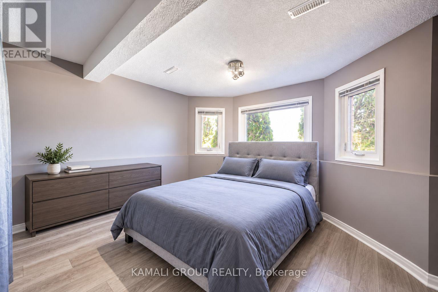 Bsmt - 15 Ferguson Drive, Barrie, Ontario L4N 7B4 - Photo 9 - S13882722