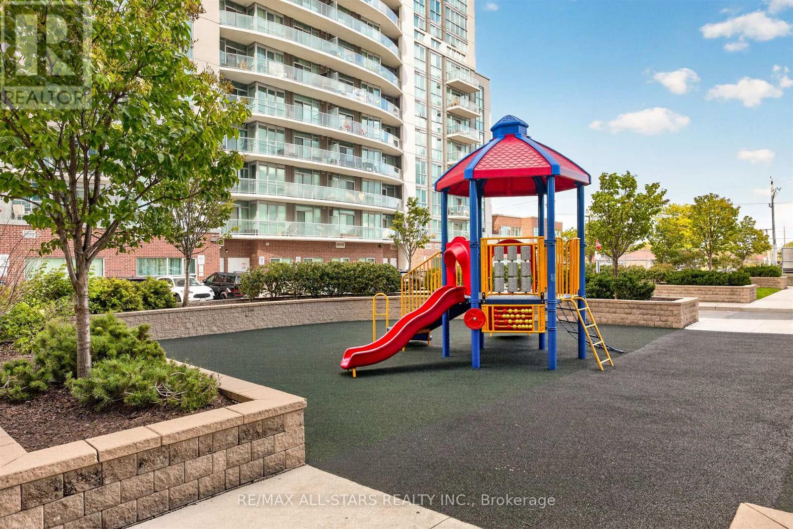 2009 - 1328 Birchmount Road, Toronto, Ontario  M1R 0B6 - Photo 31 - E13882474