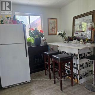 1648 Laing Street, Windsor, Ontario  N9B 1M9 - Photo 12 - X13873604